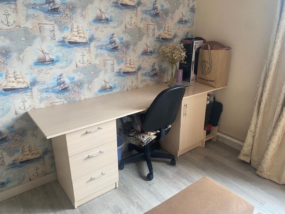 Продаётся детский гарнитур в отличном состоянии!