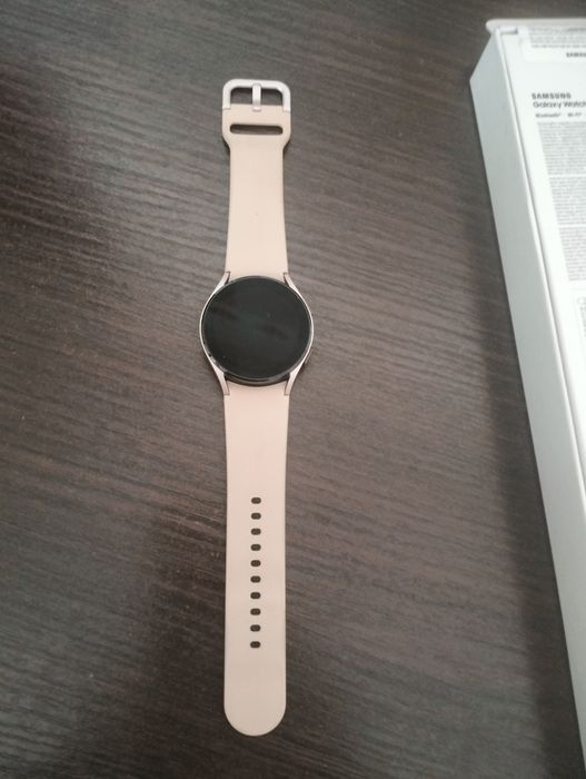 Продам часы                                                      .