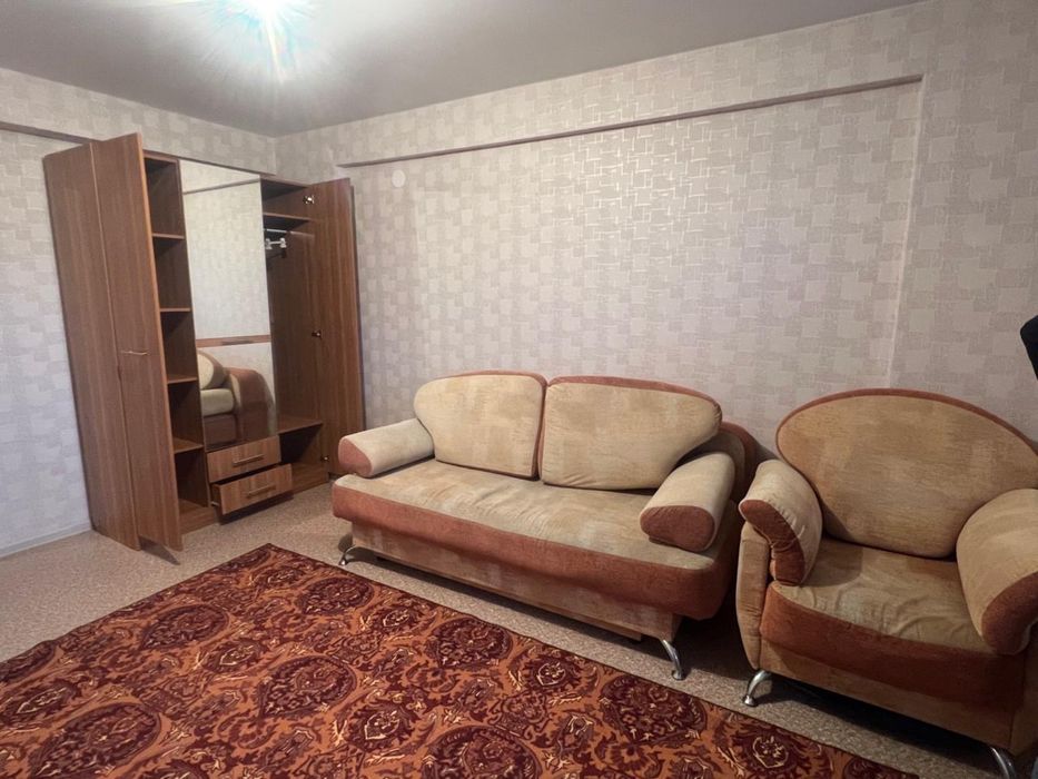 Продам диван срочно