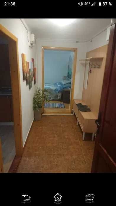 Garsoniera de inchiriat decomandata, centru