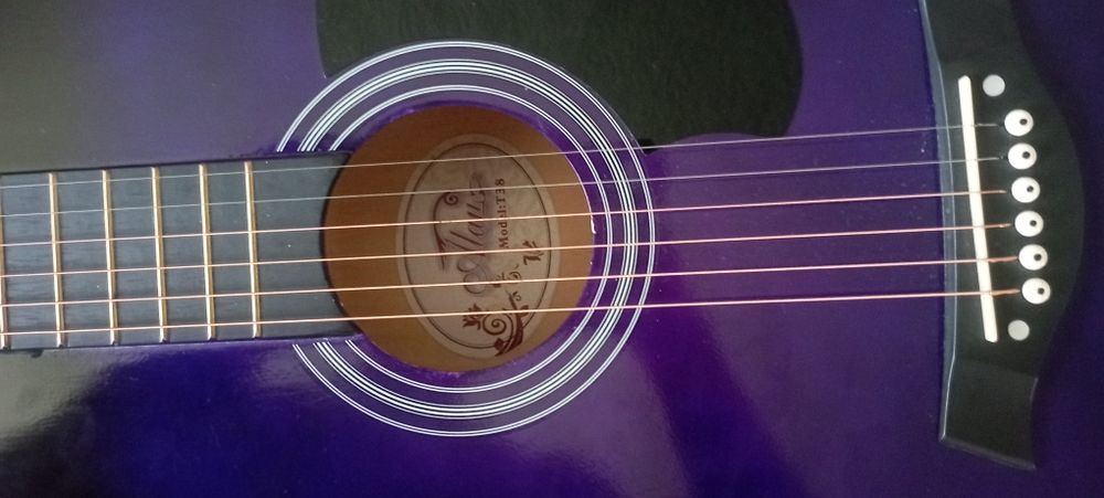 Гитара акустическая