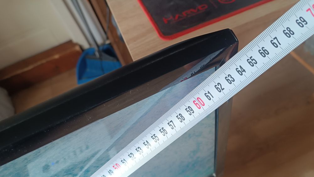 Televizor Led Samsung 24 inch cu telecomanda originala suport perete