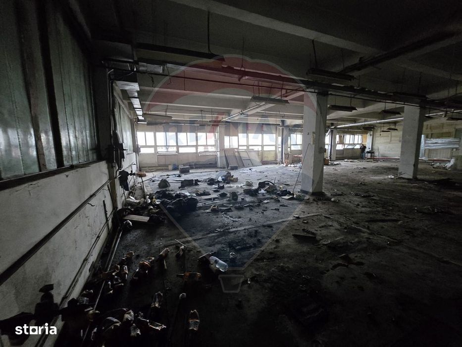 DE INCHIRIAT Spațiu comercial de 900mp în zona Nord-Est