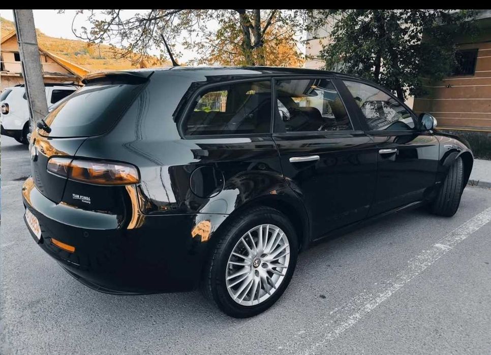 ALFA ROMEO 159 2012 — imagine 2