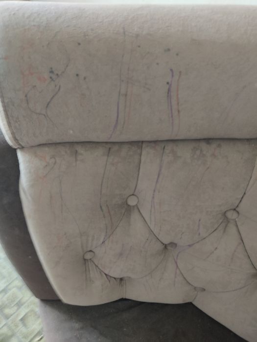 Уголок от дивана