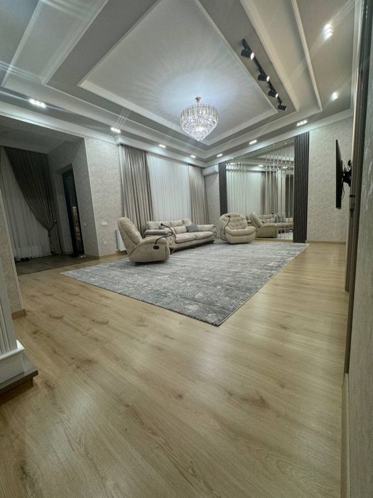 Продаеться 2 участка 3 и 3,5 сотки,евроремонт Юнусабад Тикланиш махала