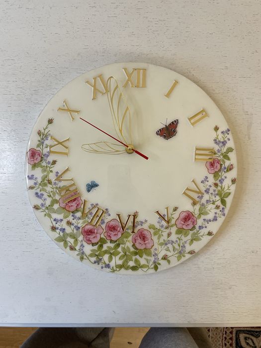 Часы. Ручная работа.