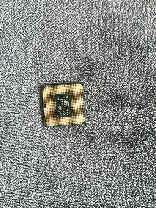 Procesor intel i3 10100k