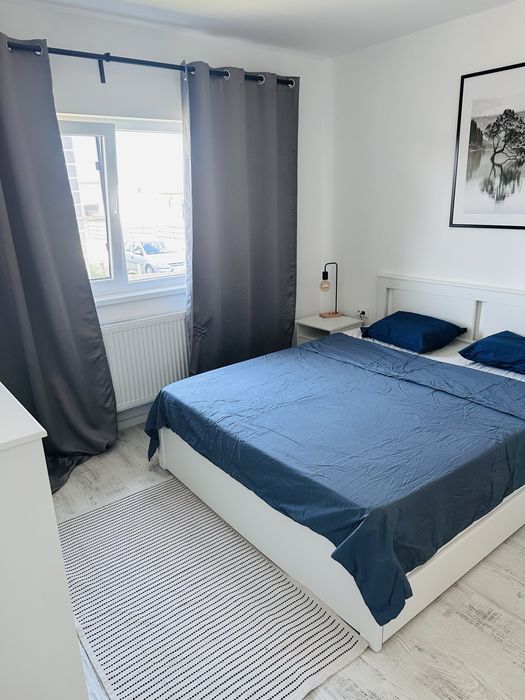 Casă individuală complet mobilată în Crevedia, lângă lac