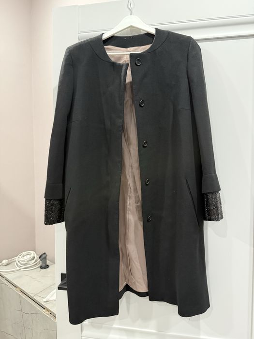 •	Elisabetta Franchi