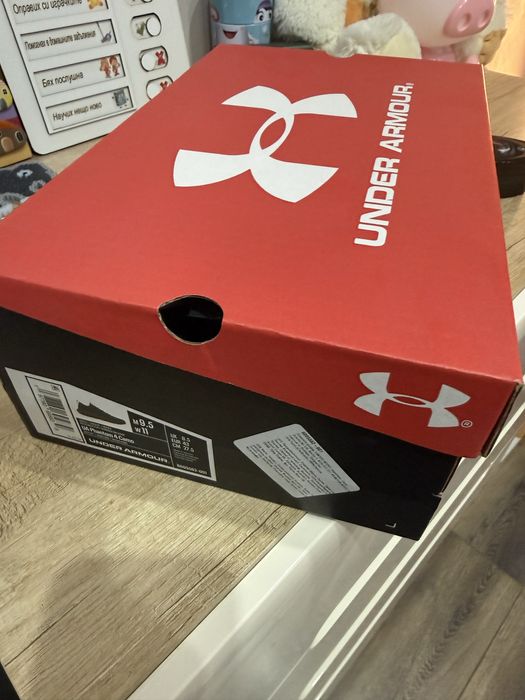 Under armour маратонки