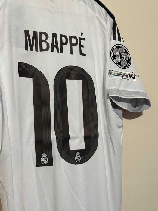 Тениска на Mbappe в Real Madrid за  2025/26 - ЧИСТО НОВА!