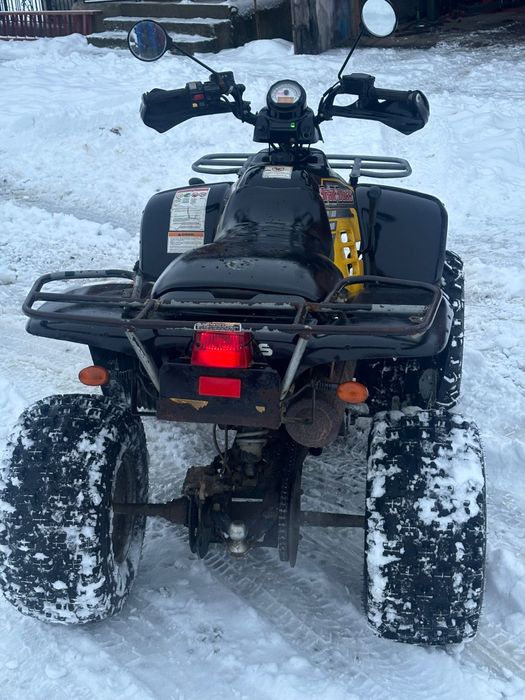 Vând atv polaris 330cc