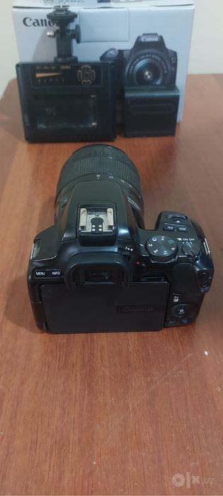 Canon 250D sotiladi 18:135 abektiv bilan