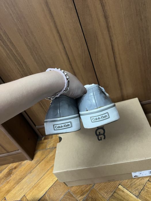 Pantofi Calvin Klein marimea 40