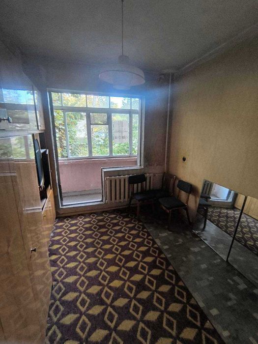 Бобура 60м2 Срочно 2/1/4 Балкон 1/7