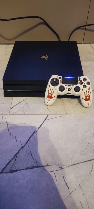 Playstation 4 Pro 1TB
