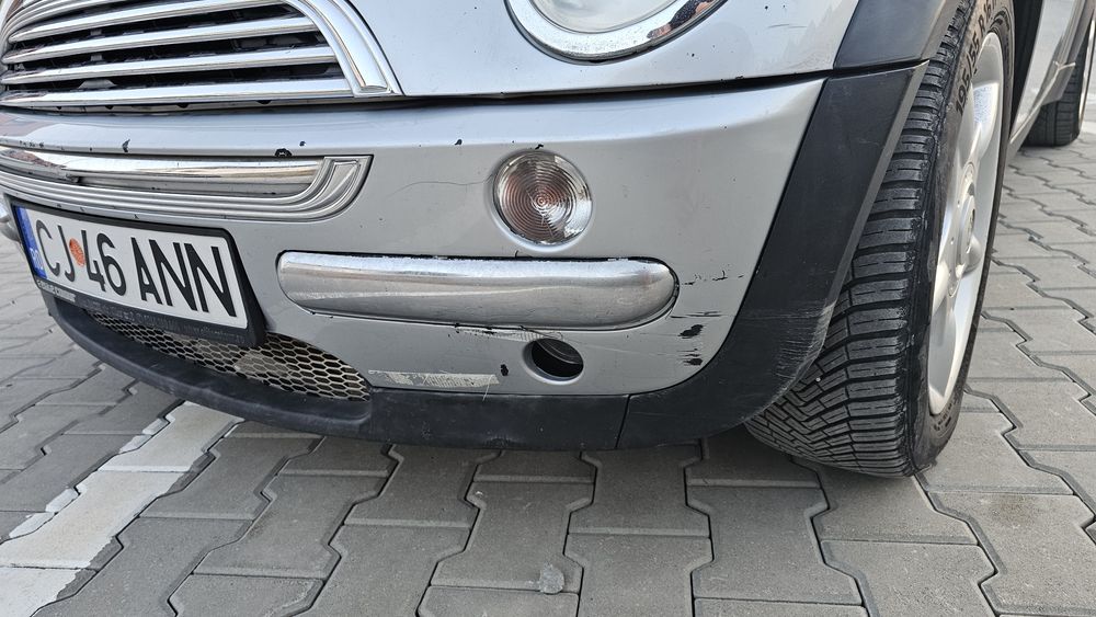 Mini Cooper 1.6 benzina automat