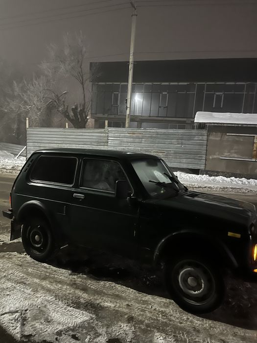 Продам ниву срочно