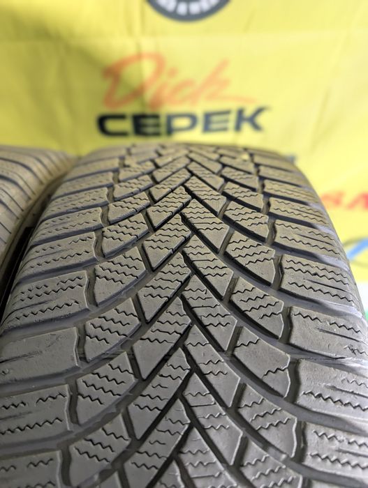 235/55R18 Bridgestone 2023-22 6-5,5mm stare foarte buna