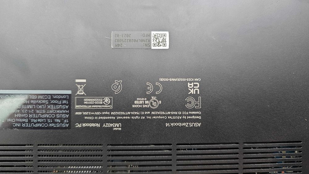 Лаптоп Asus Zenbook 14 UM3402YAR, Ryzen 5 6-ядрен, 8GB RAM, 512GB NVMe, ГАРАНЦИЯ