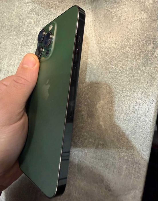 Продавам iPhone 13Pro