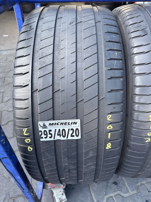 295/40/20 Michelin