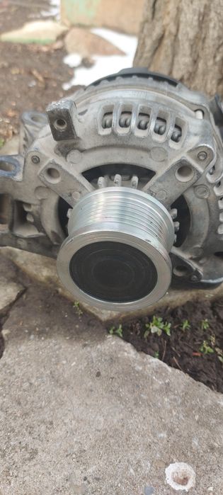 Генератор за Тойота авенсис Т25 126 коня и нагоре дизел
