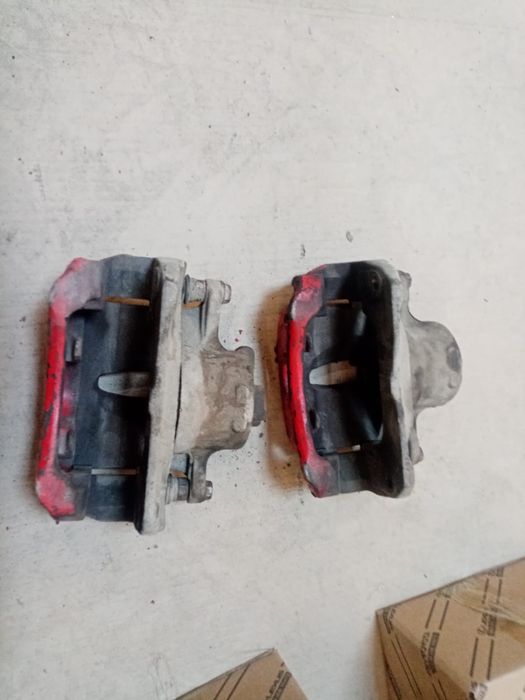 Тормозной суппорт на камри 35