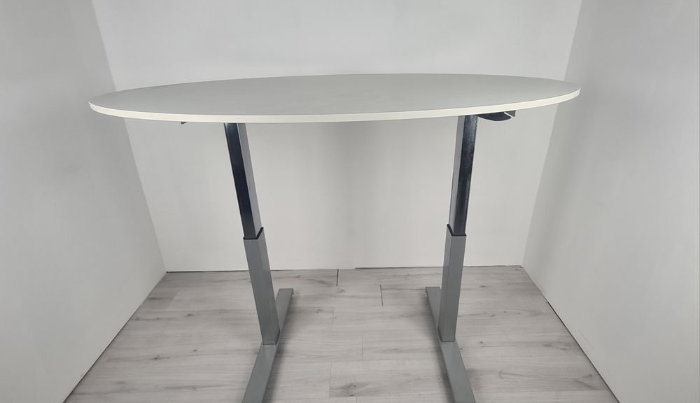 Немска елипсовидна конферентна и посетителска маса регулируемо повдига