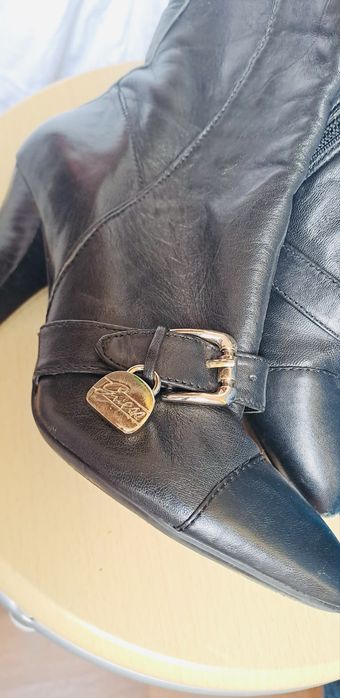 Cizme înalte Guess piele + CADOU rochie Guess