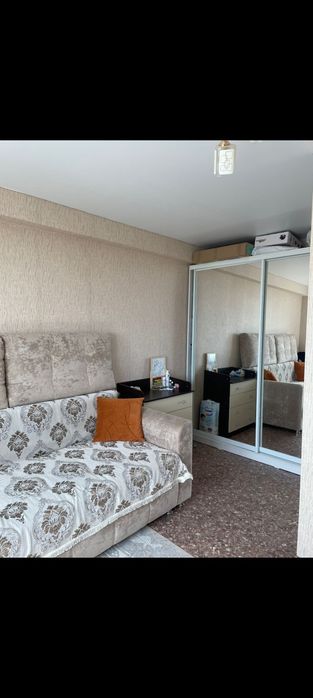 Продам квартиру улучшенную