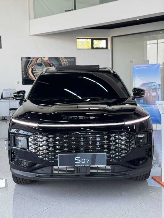 Премиальные модели SOUEAST (Соуист) бензин, гибрид.