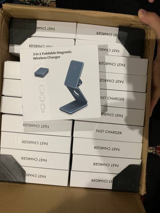 Беспроводное зарядное устроества 3 In 1