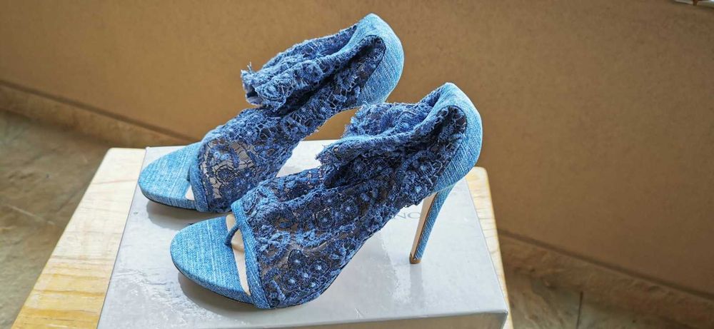 Маркови оригинални елегантни дамски обувки ERMANNO SCERVINO - 40 номер