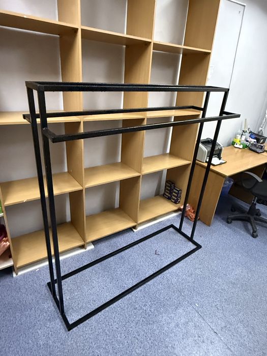 Рейл, вешалка для брюк