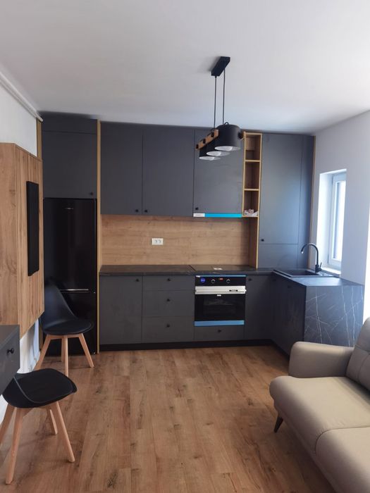 Zona centru vechi,str Atletilor Vând apartament 1 cameră