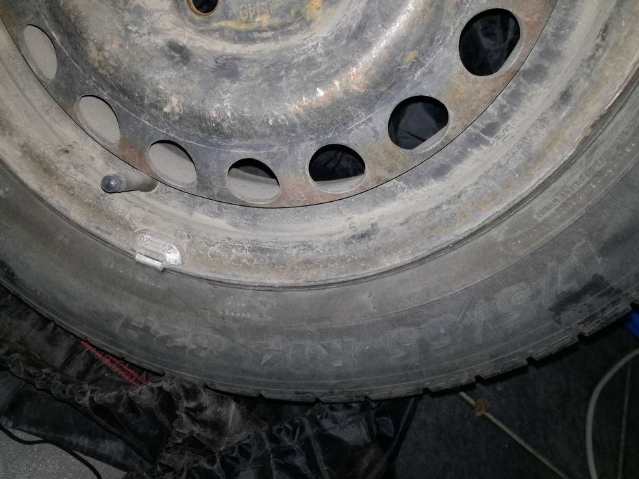 Летни гуми Riken 175/65/R14 с джанти за Опел