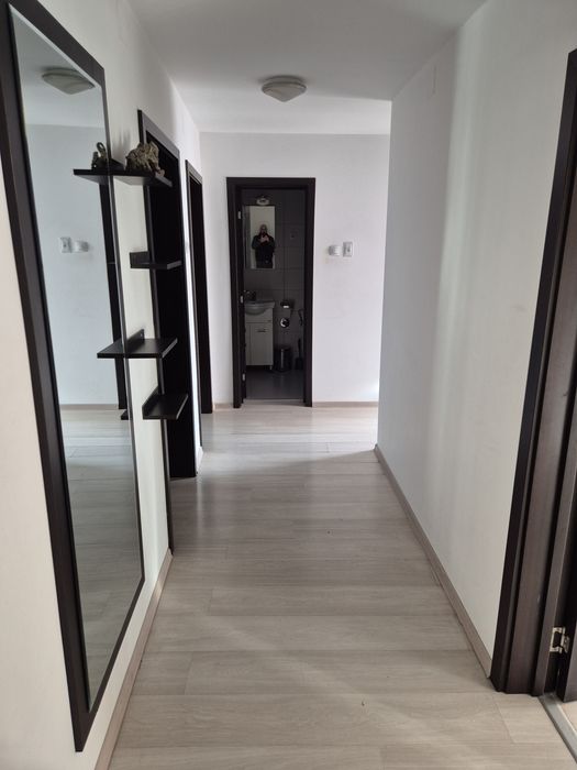 Дава се под наем Четиристаен апартамент в Сливен, Център - 80 кв.м за 408 € - Снимка #8