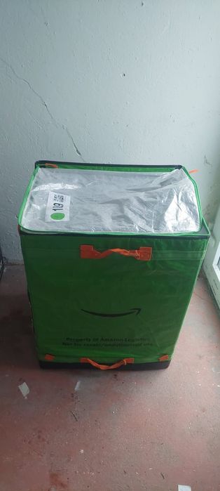 Vând urgent saci ( Genți )noi nouți Amazon  Dimensiuni 90/60/45.