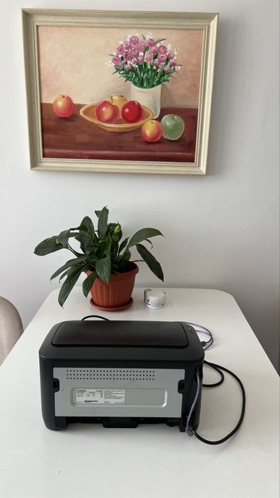 принтер canon lbp 6030 / хорошее состояние 10/10