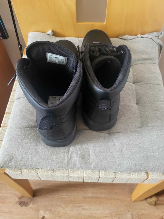 Nike Manoa Leather обувки unisex