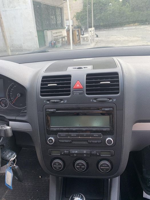 Фолксваген Голф 5 1.4тси 2009г Vw Golf 5  1.4 tsi 2009god