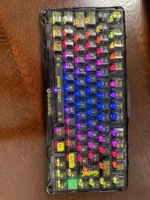 Tastatură Gravastar K1 Lite aproape nouă