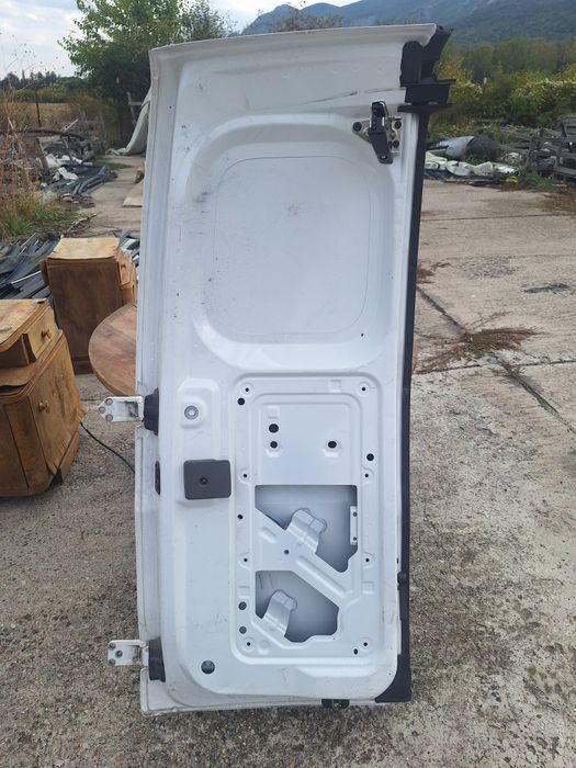 Задна Дясна Врата За Nissan E-NV 200 Cargo 2013-2021 Година Нисан e-NV