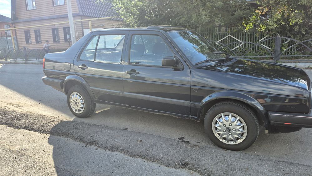 Продам Volkswagen jetta срочно