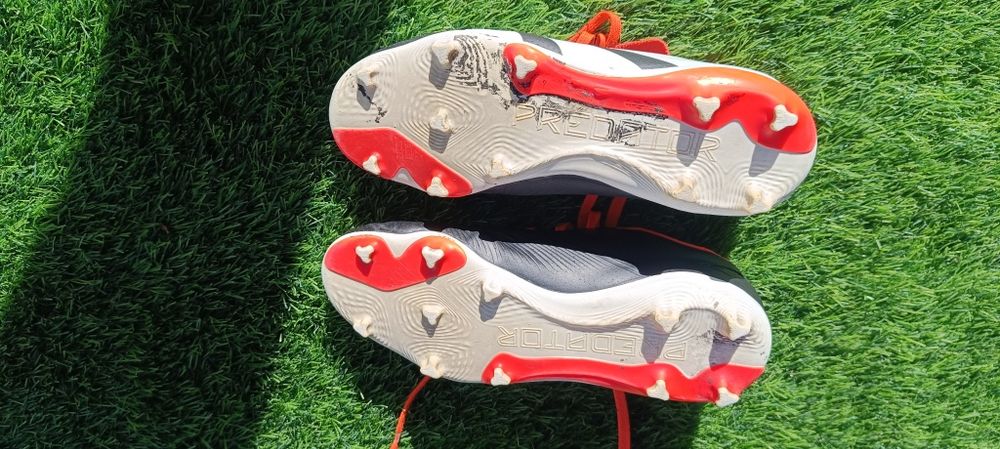 Детски футболни обувки  Adidas Predator