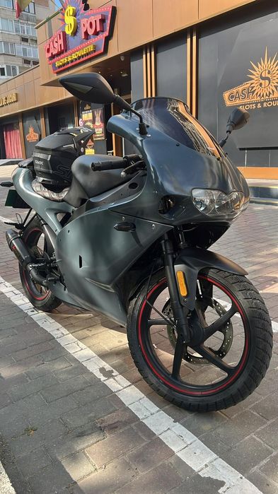 Motocicleta Aprilia Rs 50