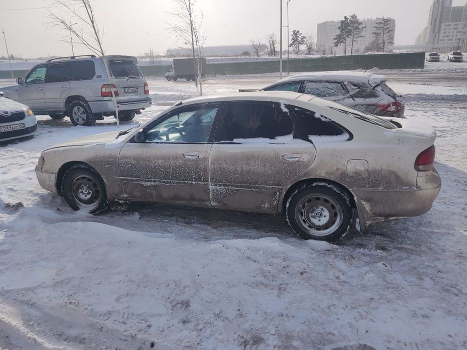 Продам мазда кронс 626