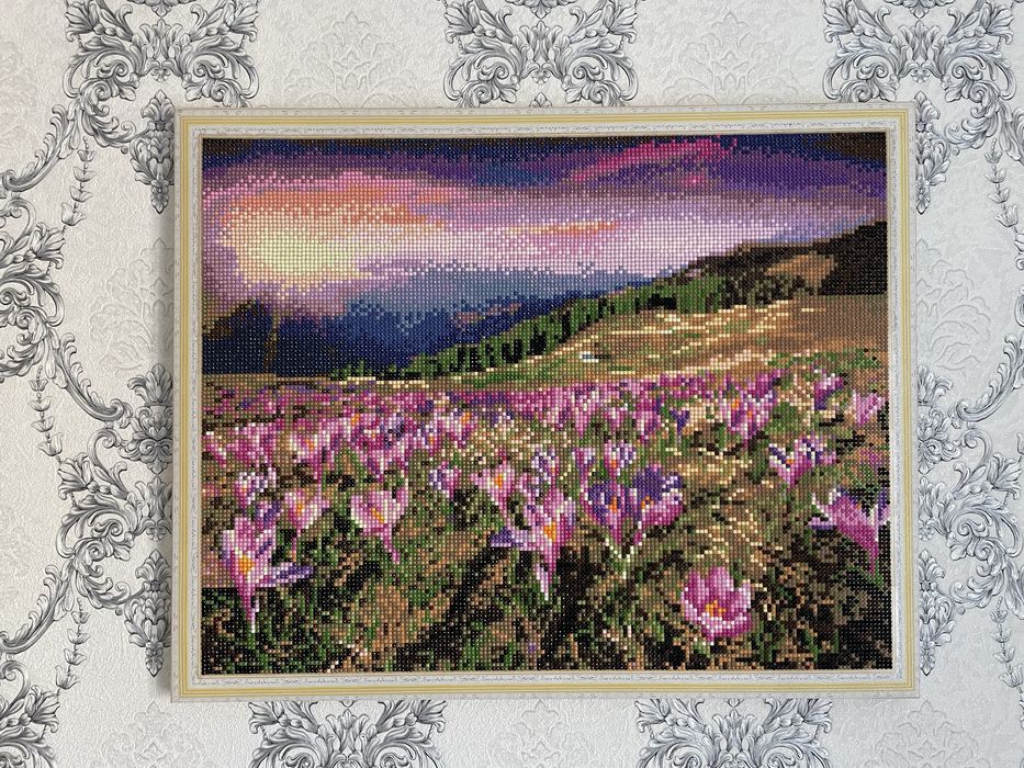 Картина алмазная собранная